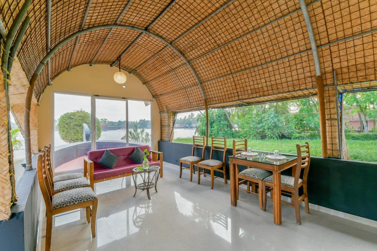 Oyo 5237 Island Lake Resort Alappuzha Exterior photo